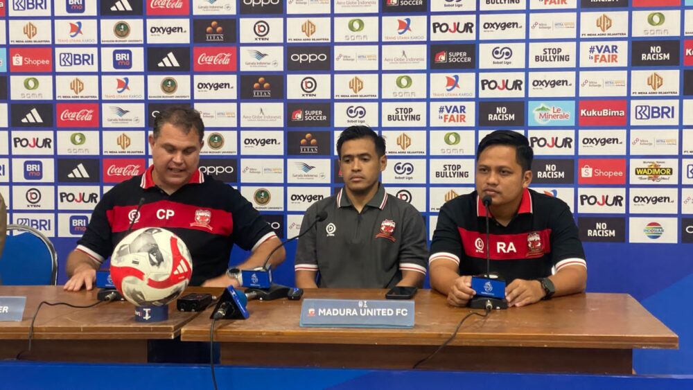 Bicara Kartu Merah dan Gol Dianulir, Carlos: Madura United Tidak Layak Kalah