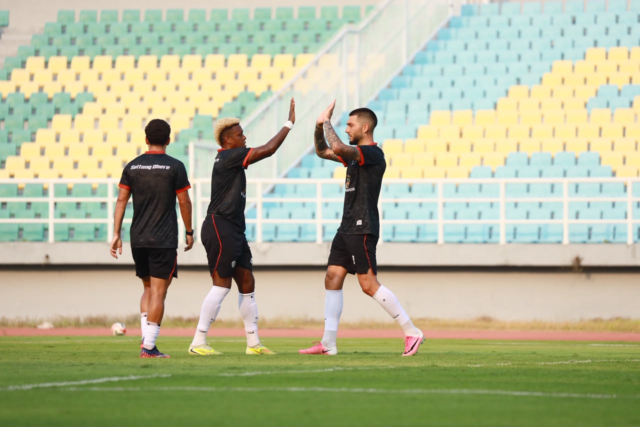 Latihan Bersama Deltras FC, Ze Gomes Sebut Madura United Mulai Tunjukkan Progres Positif