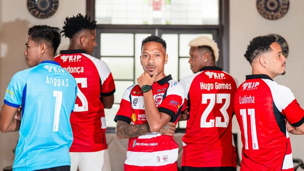 Madura United Resmi Rilis Jersey Musim 2026/2027, Konsisten Angkat Identitas Budaya Madura