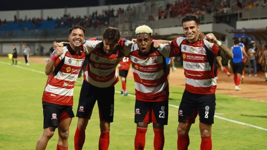 Imbang Lawan Bhayangkara FC, Madura United Jaga Rekor Kandang